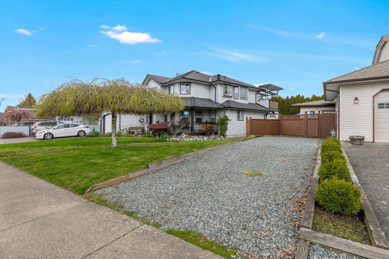 18173 Claytonwood Cres