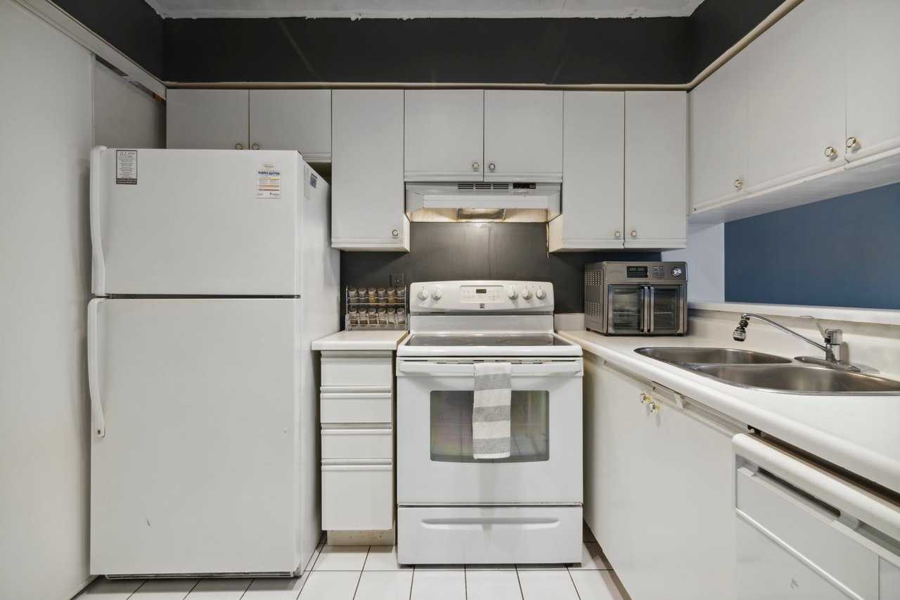 309 Major Mackenzie Drive East #217
