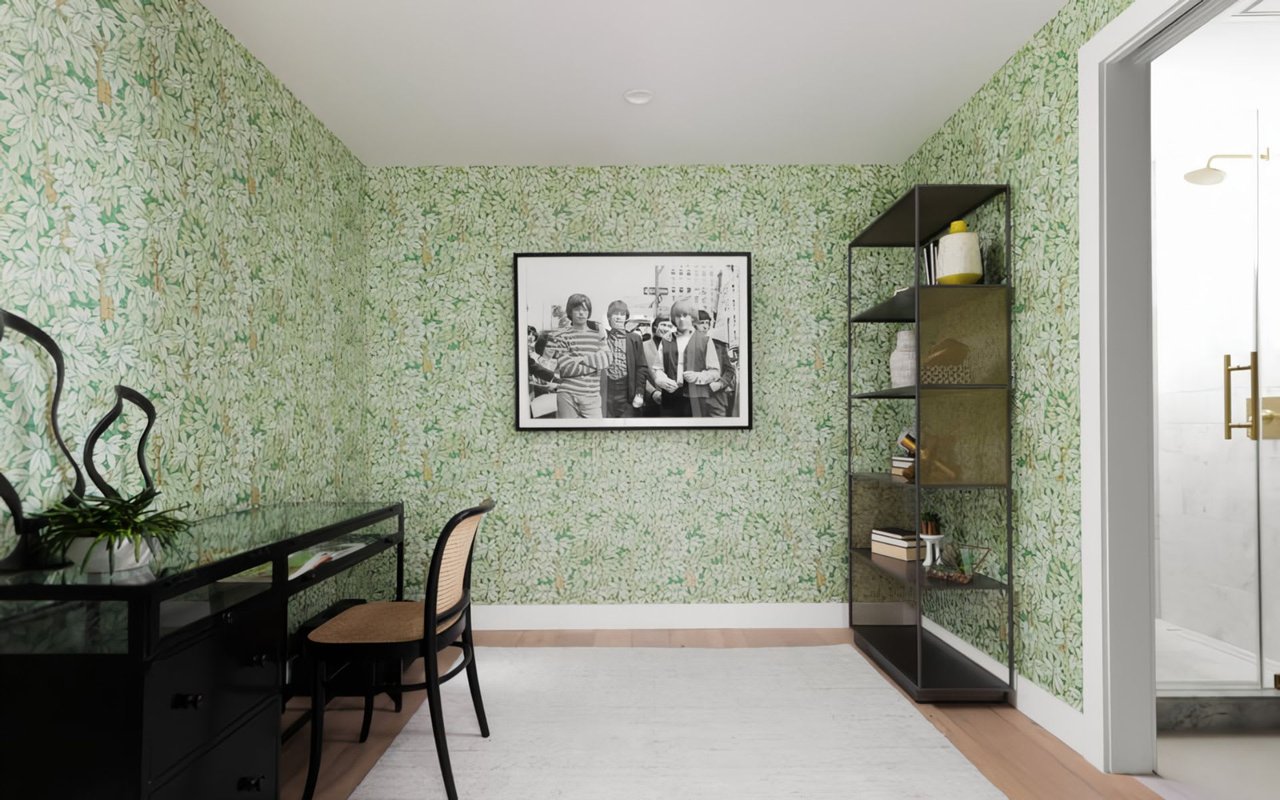 Listing Roundup: Wondrous Wallpapers