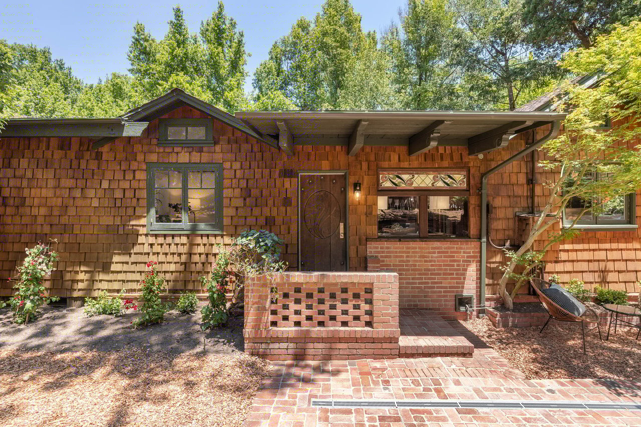 221 Redwood Drive