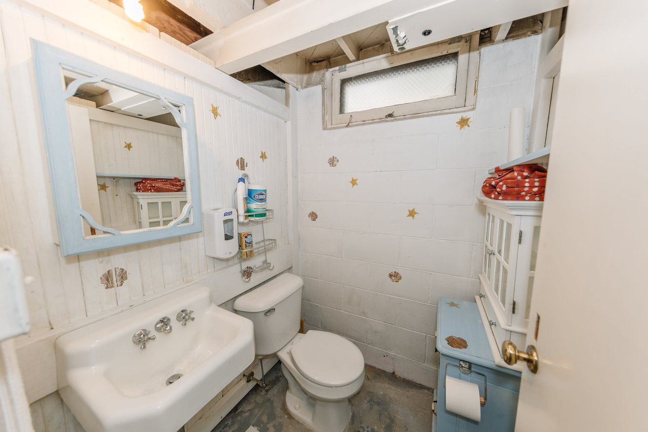 Updated 3+ Bed / 2 Bath Cooper Park Home