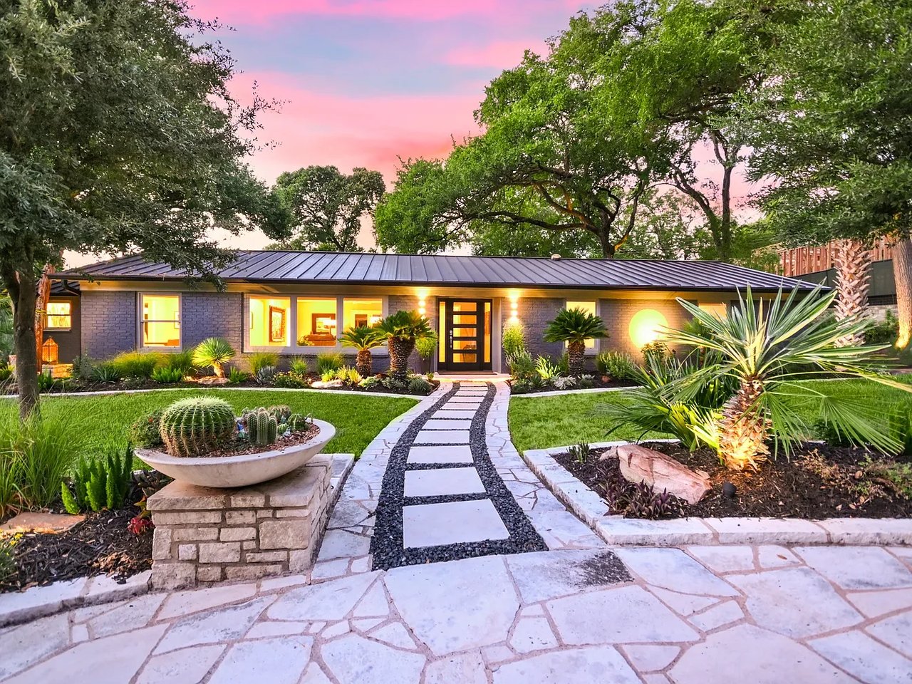 2406 Rock Terrace Cir