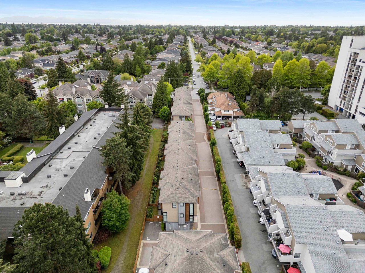 9-7180 Gilbert Rd