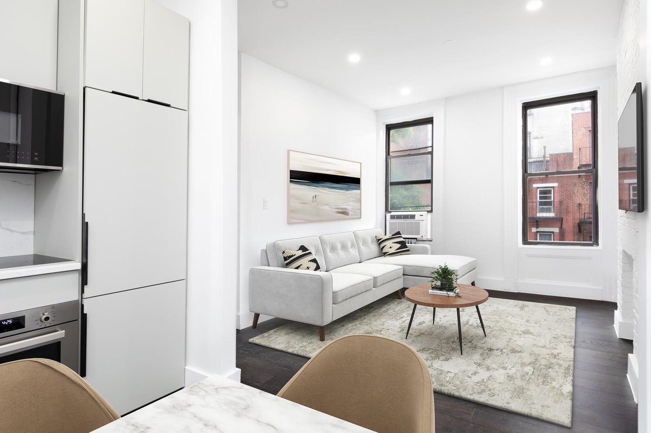 247 East 10th Street, Apt 3