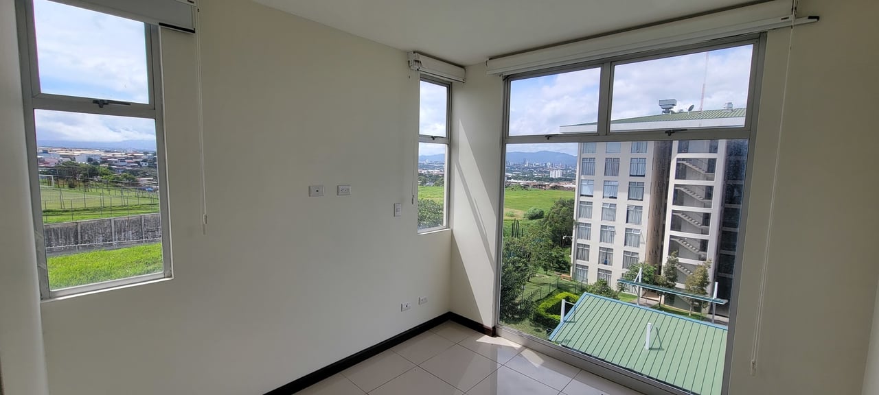 San Marino Tower Condo, Heredia