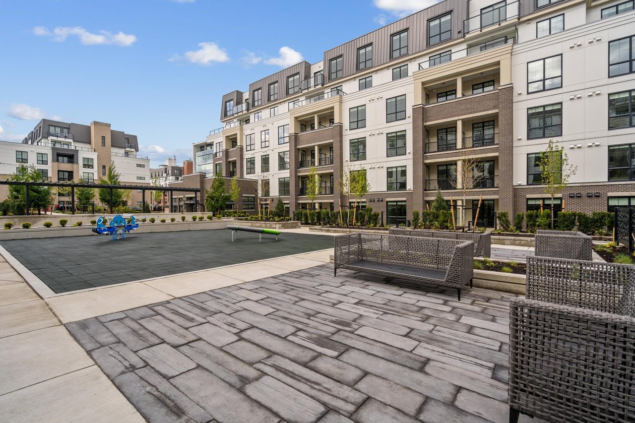 602-20077 84 Ave