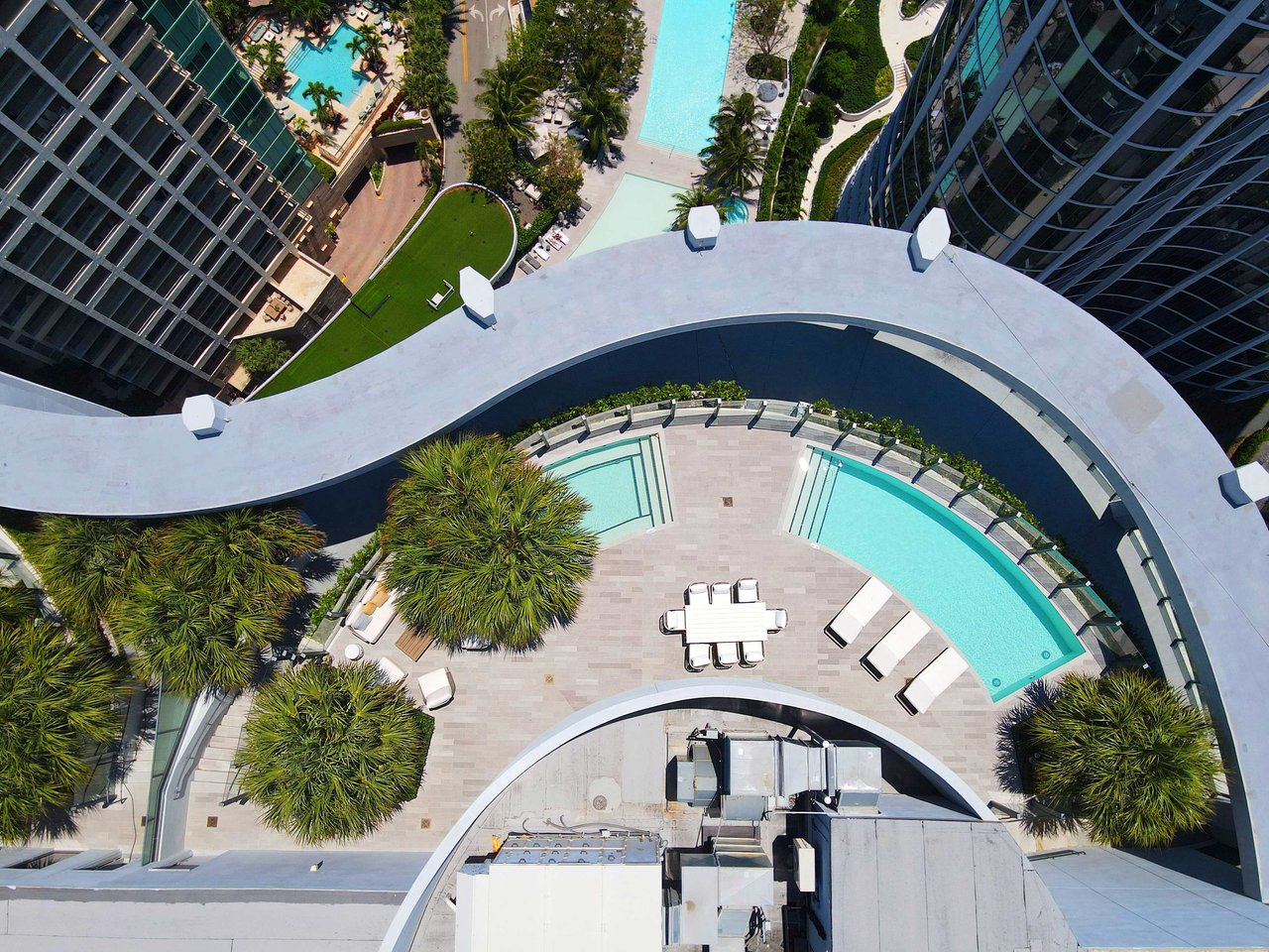 Park Grove Upper Penthouse A