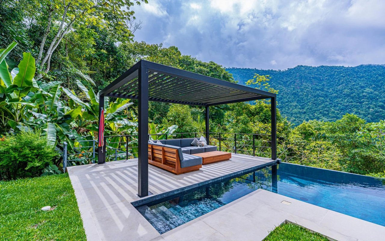 Off-Grid Regenerative Homestead, Perez Zeledon, San Jose