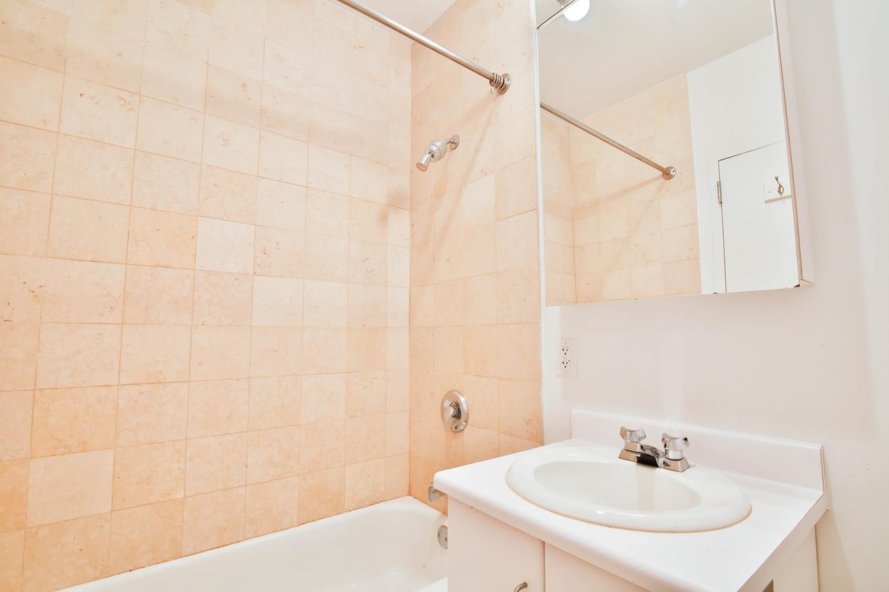 135 William Street, Apt 6-B
