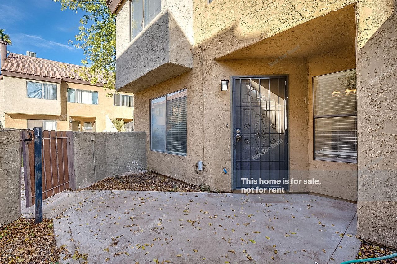 2040 S Longmore