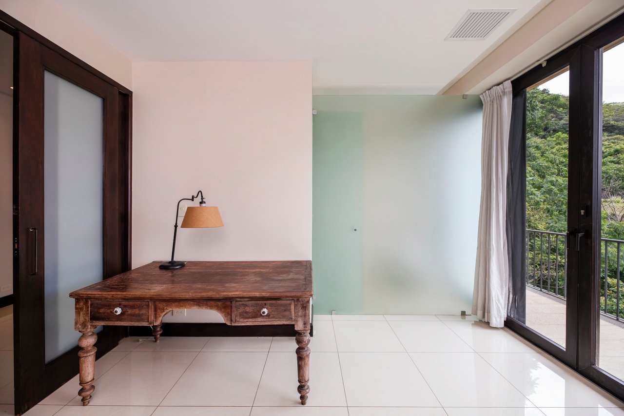 Premier Panoramic City View Penthouse, Escazu, San Jose