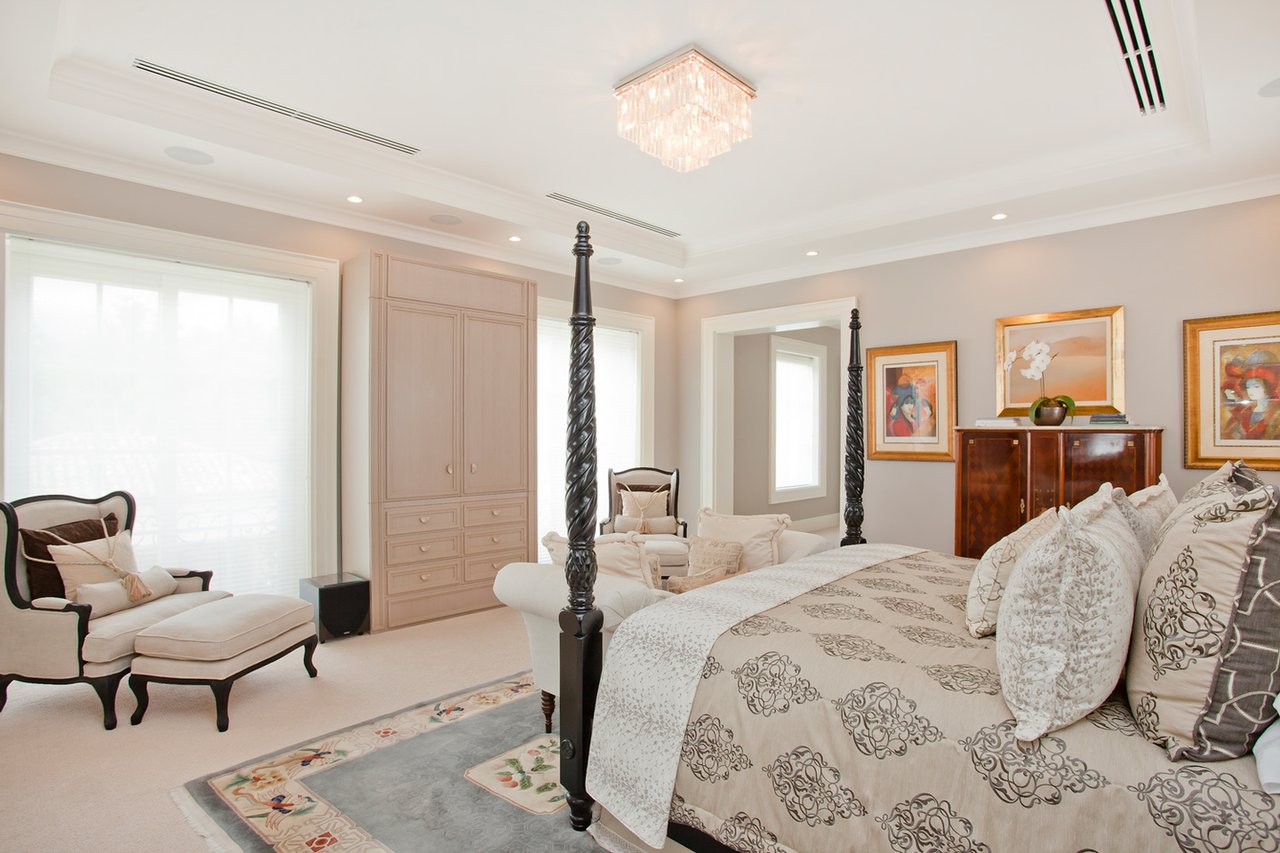 Contemporary Gated Estate, Santa Ana, San Jose