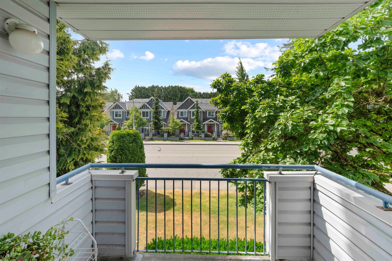 112-7840 Moffatt Rd
