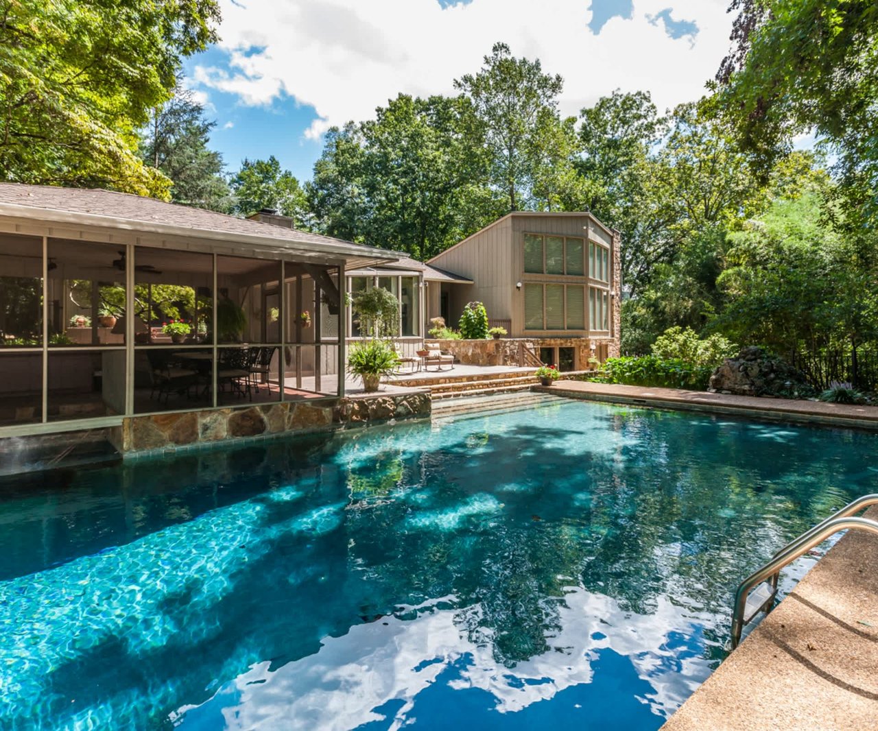 Carolyn Acres