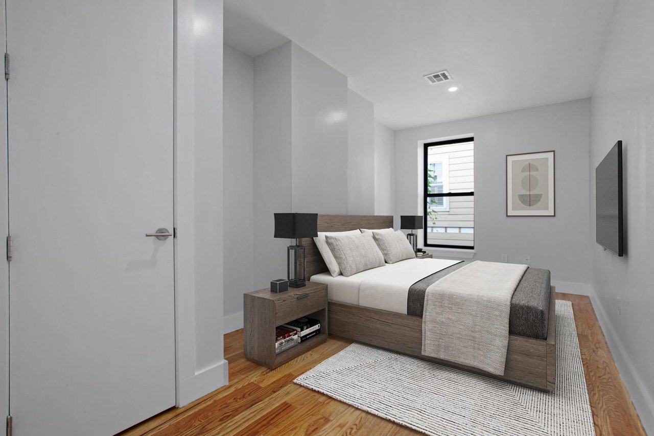 2017 Fulton Street, Apt 2