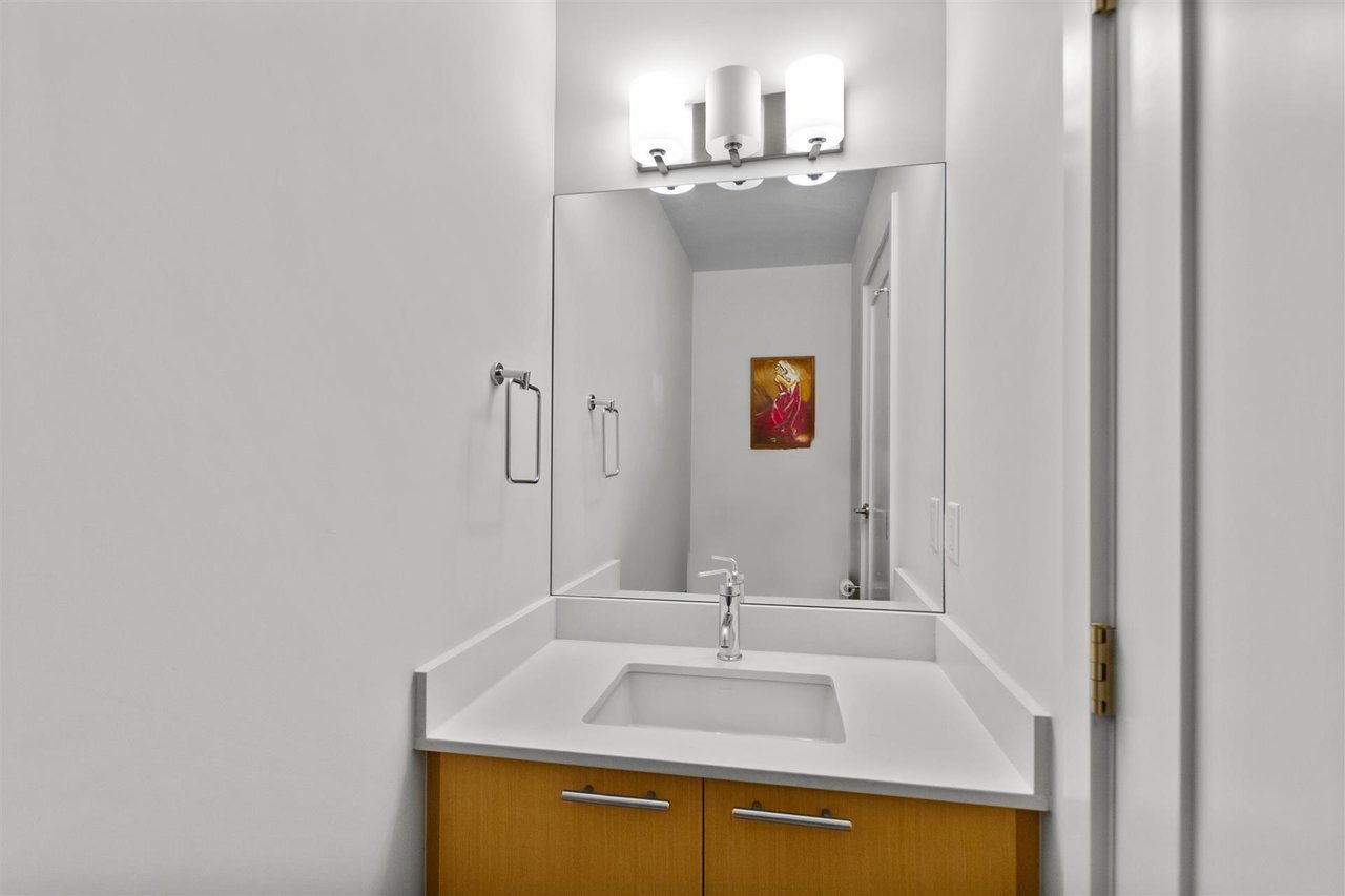 322-95 Moody Street, Port Moody