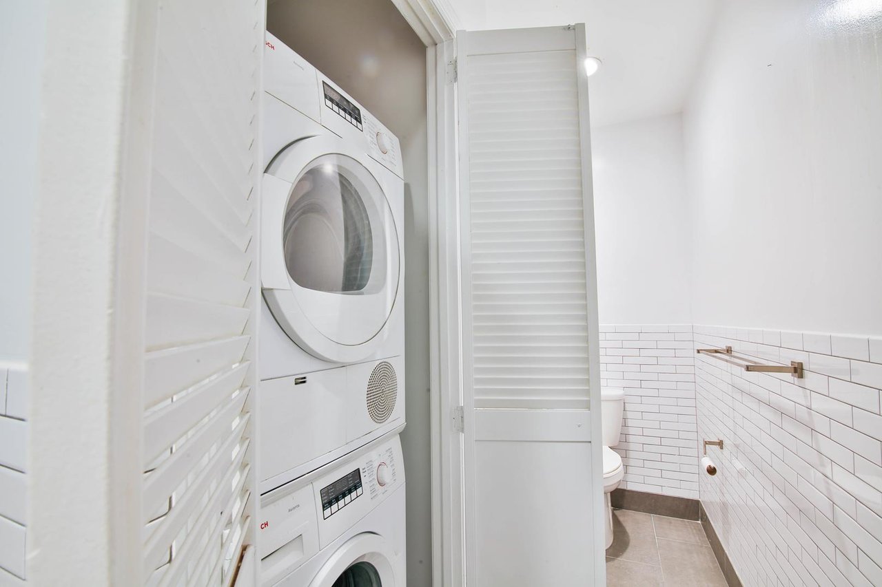 135 William Street, Apt 3-A