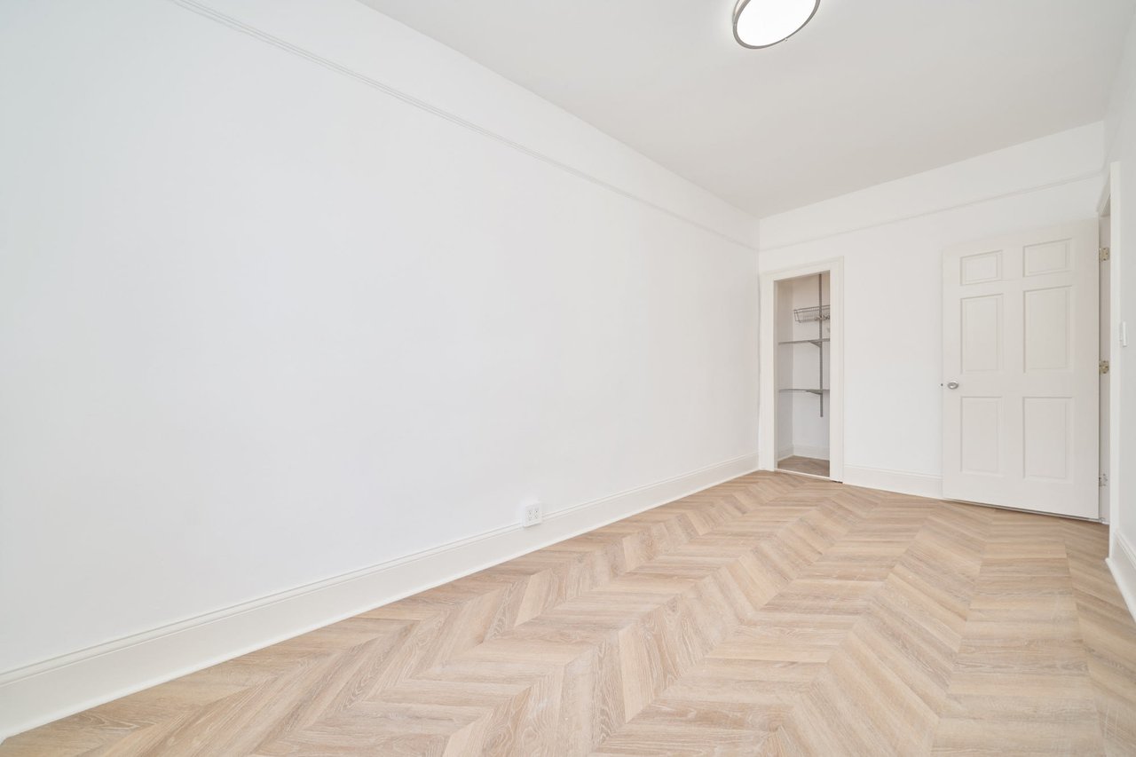 106 E 32nd Street Unit: #2