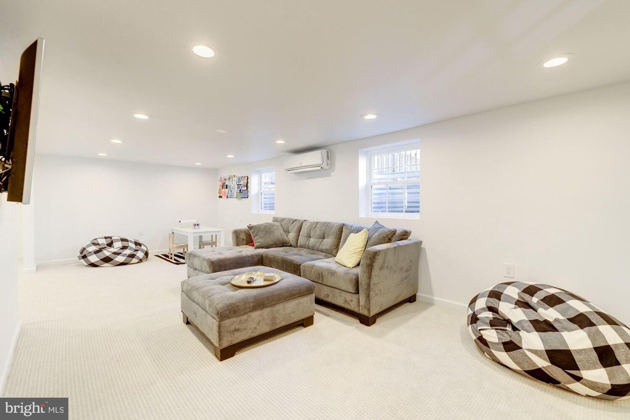 4808 Brandywine St NW