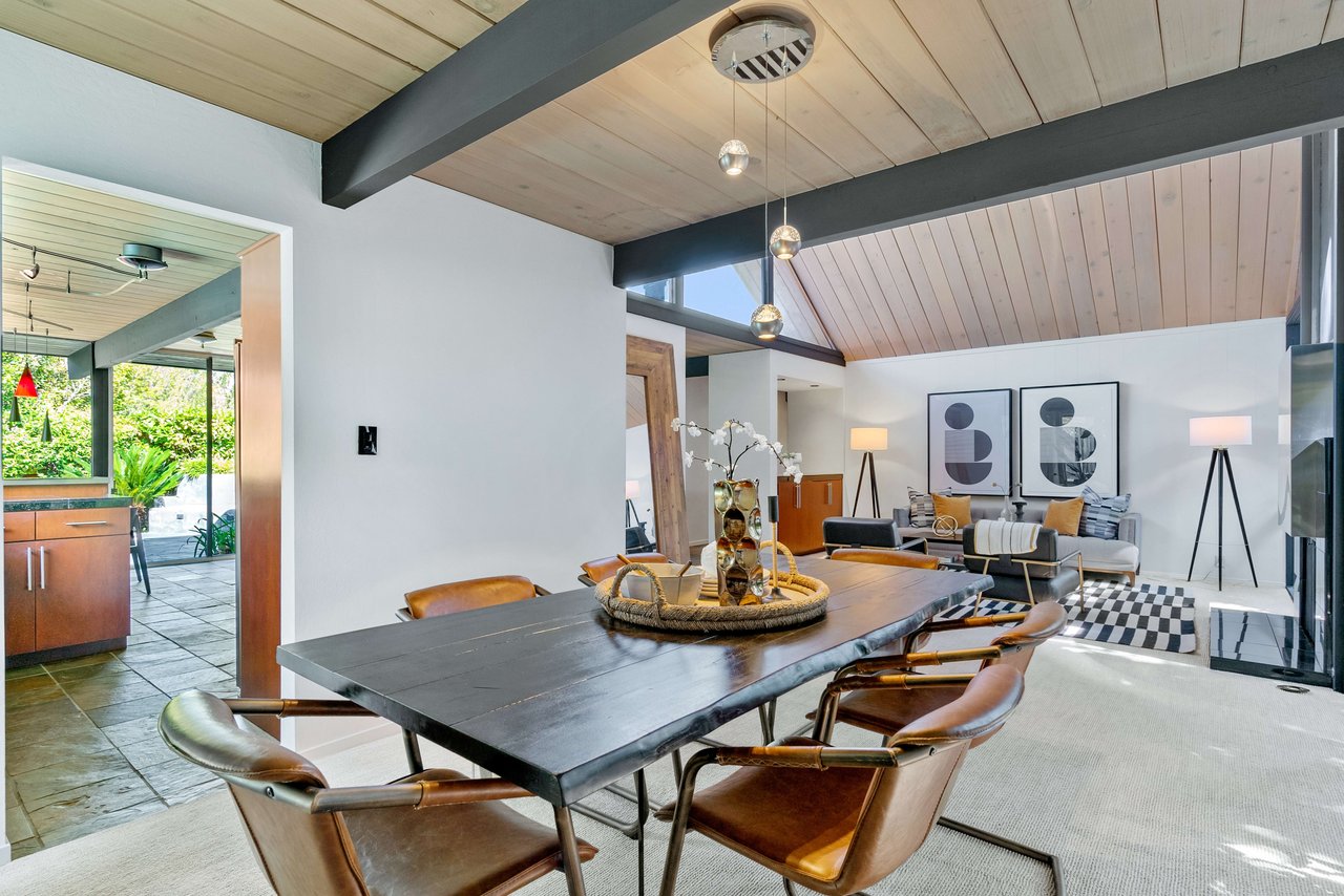 958 Eichler Drive