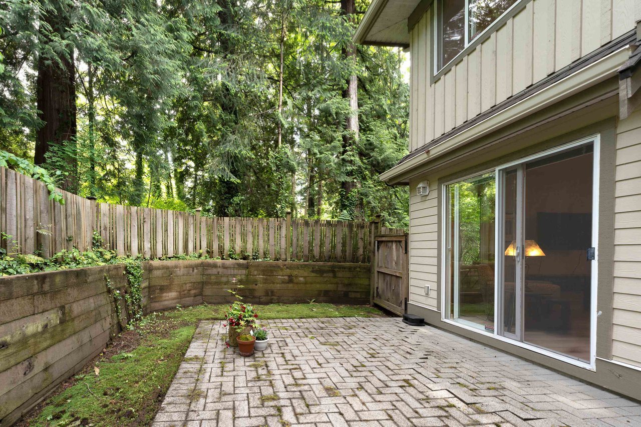 39-8701 16th Ave