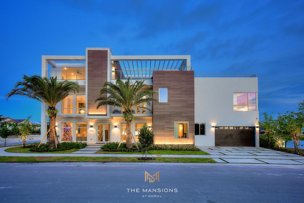 Mansions at Doral