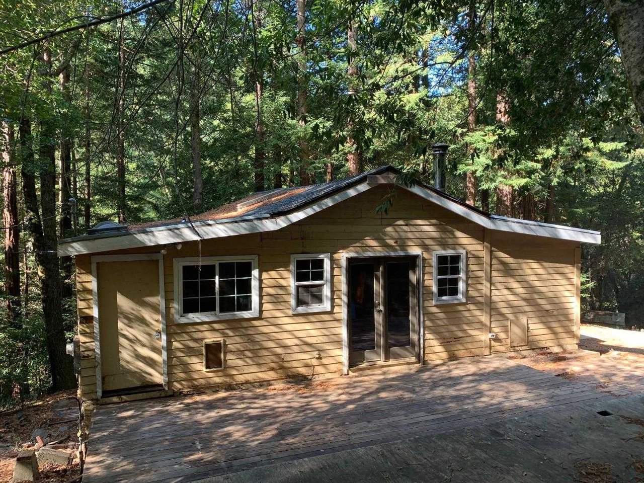277 Celia AVE