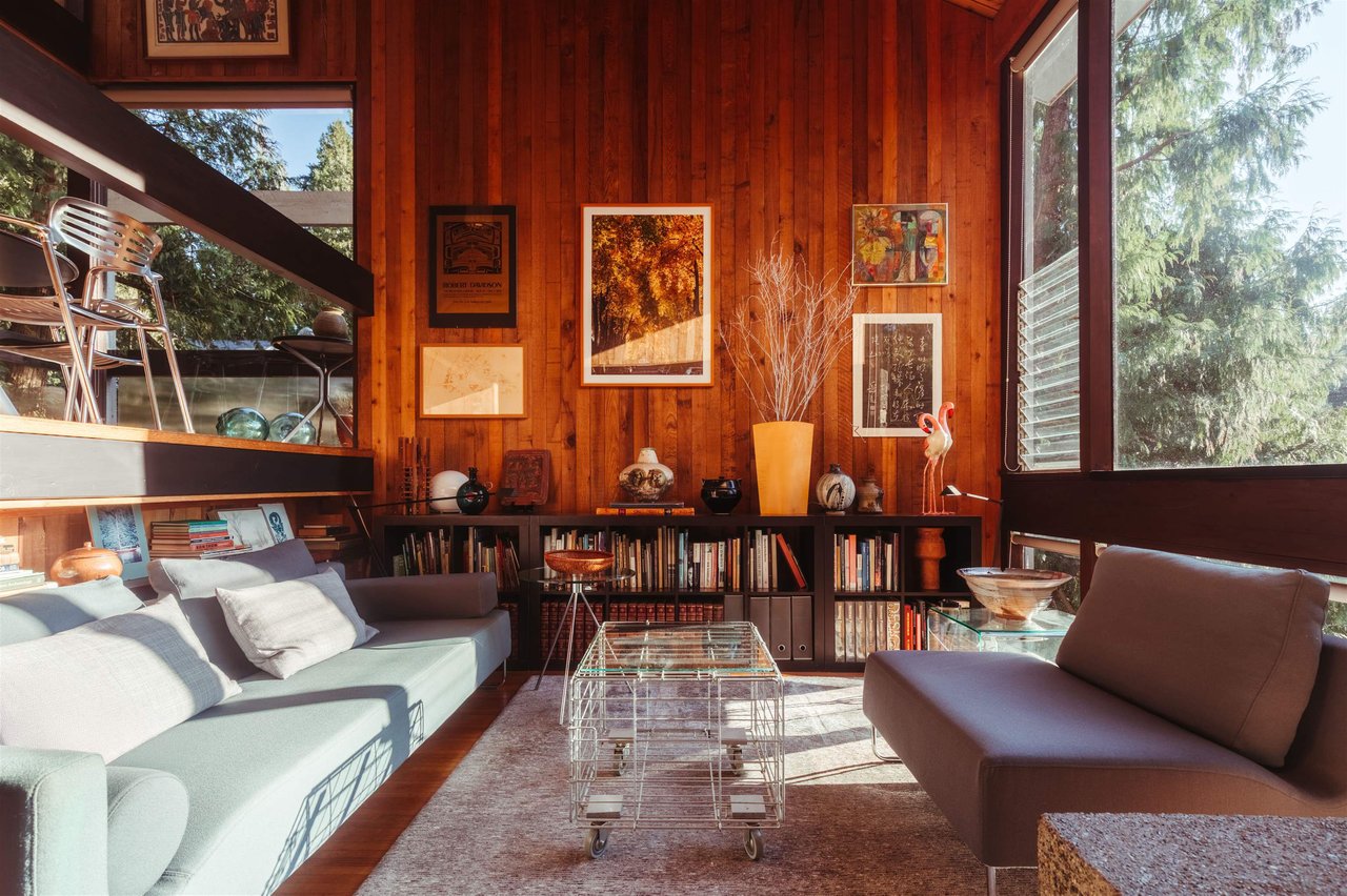 5757 Telegraph Trail, West Vancouver