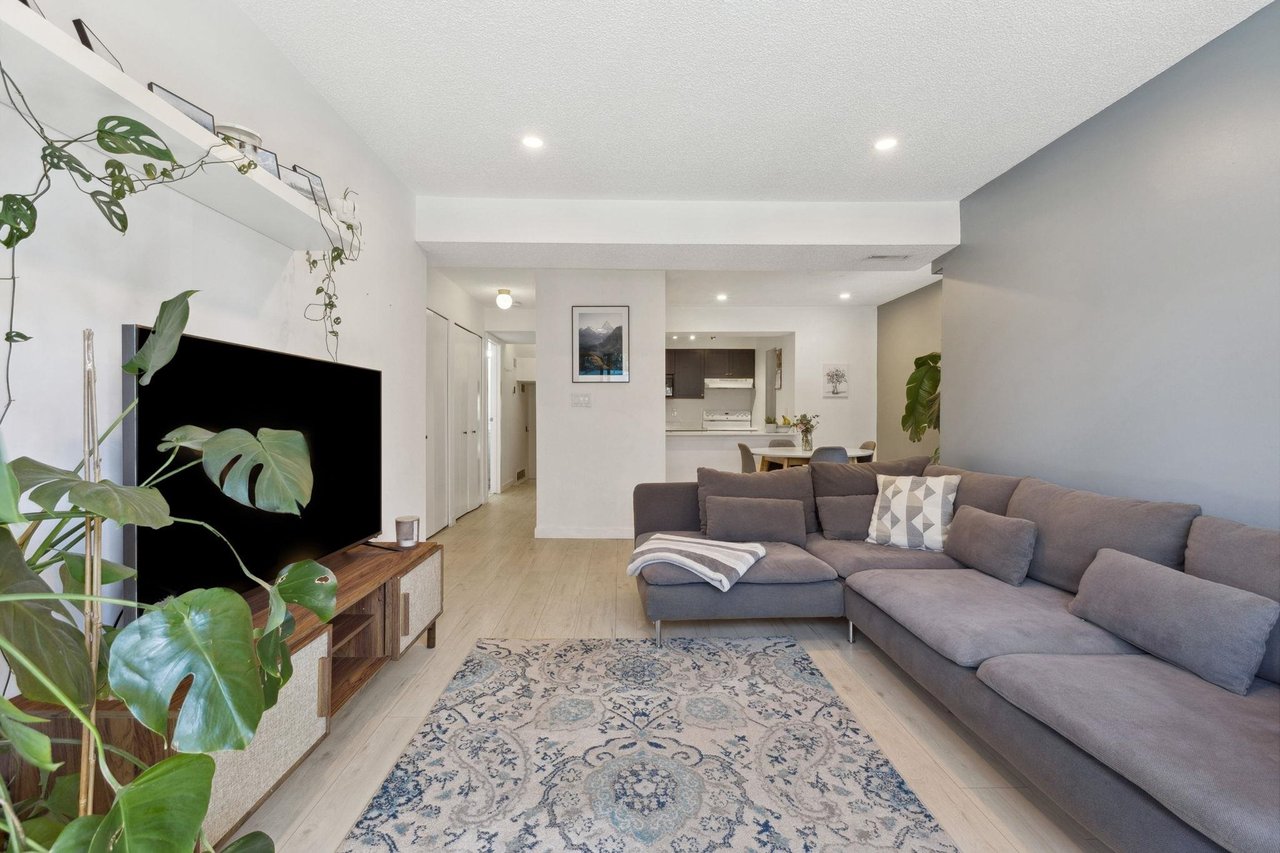 1894 Purcell Way, North Vancouver