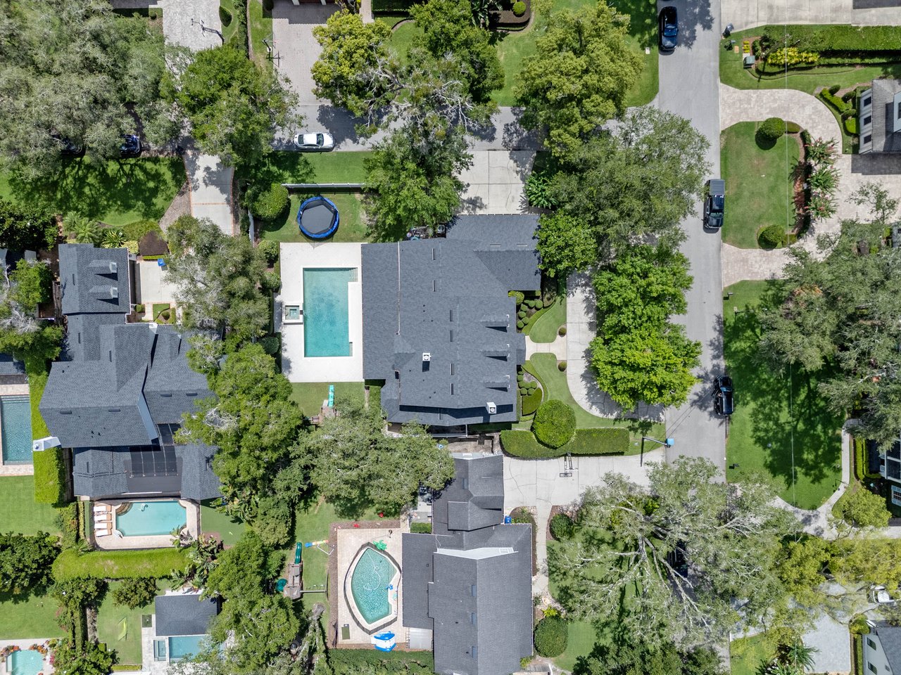 1421 Place Picardy