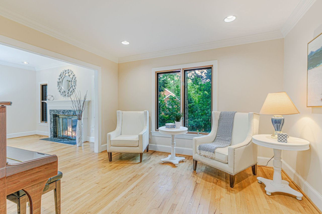 9225 Vendome Drive, Bethesda MD 20817