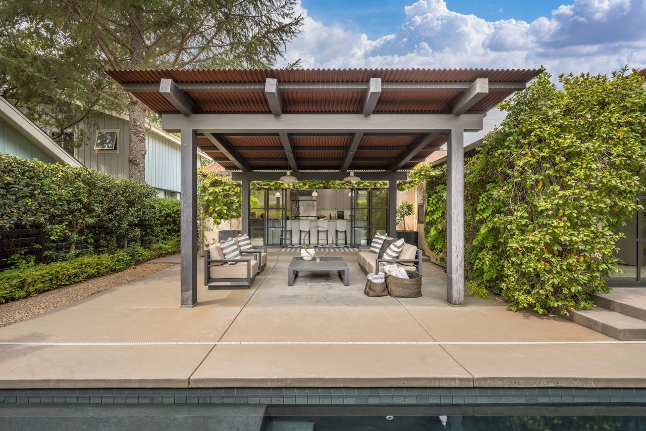Hillview Place, St. Helena