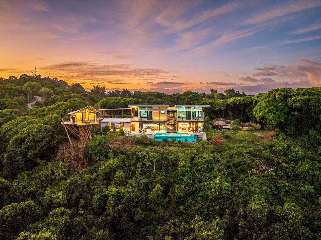 Modern Mountain View Estate, Manuel Antonio, Puntarenas