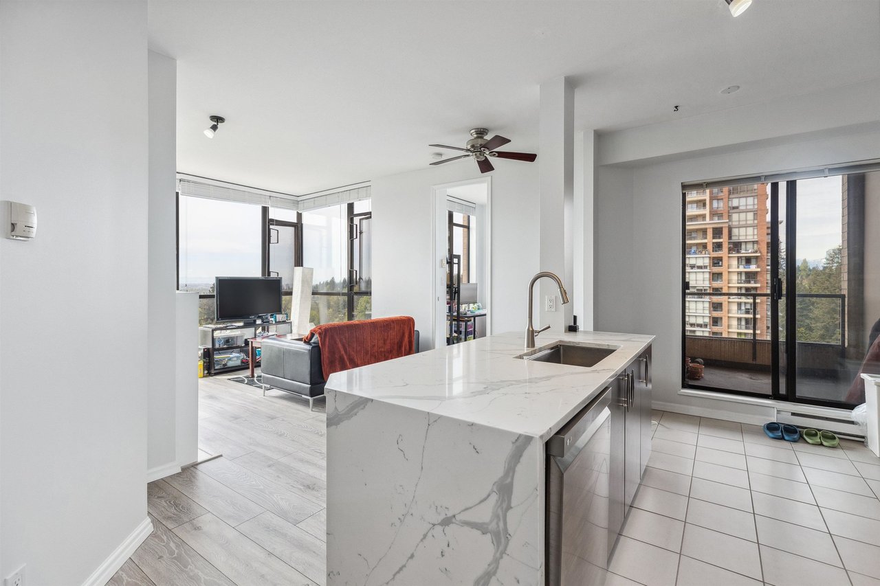 1005-7368 Sandborne Ave