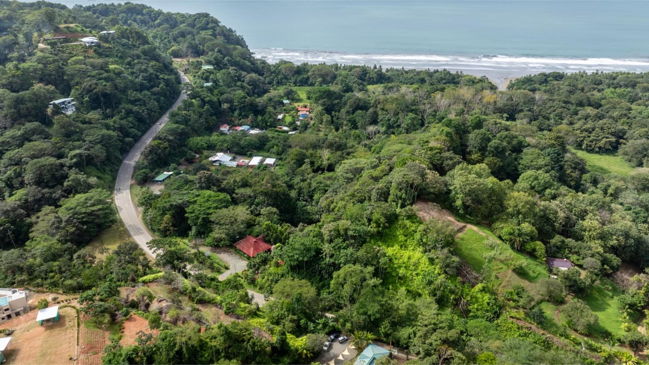 Ocean View Hotel with Expansion Land, Uvita, Puntarenas