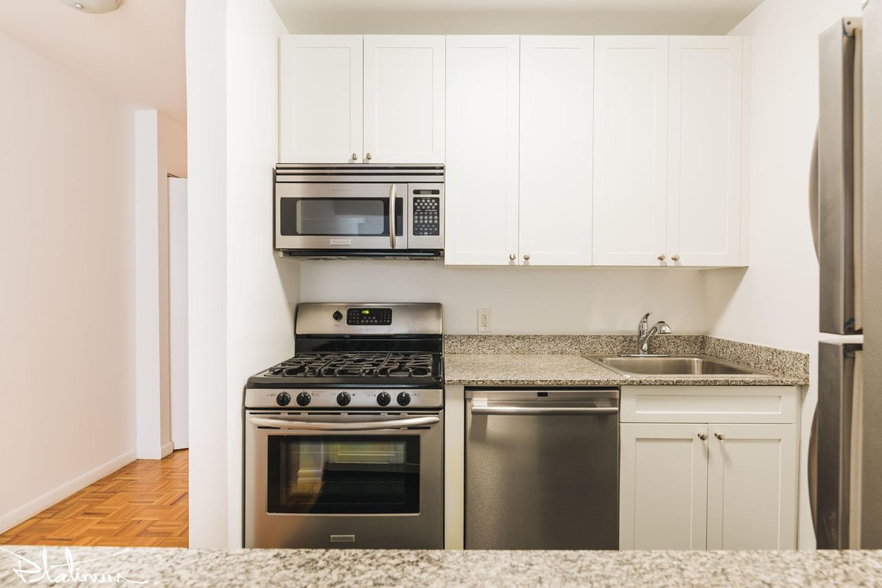 45 Wall Street, Apt PH10