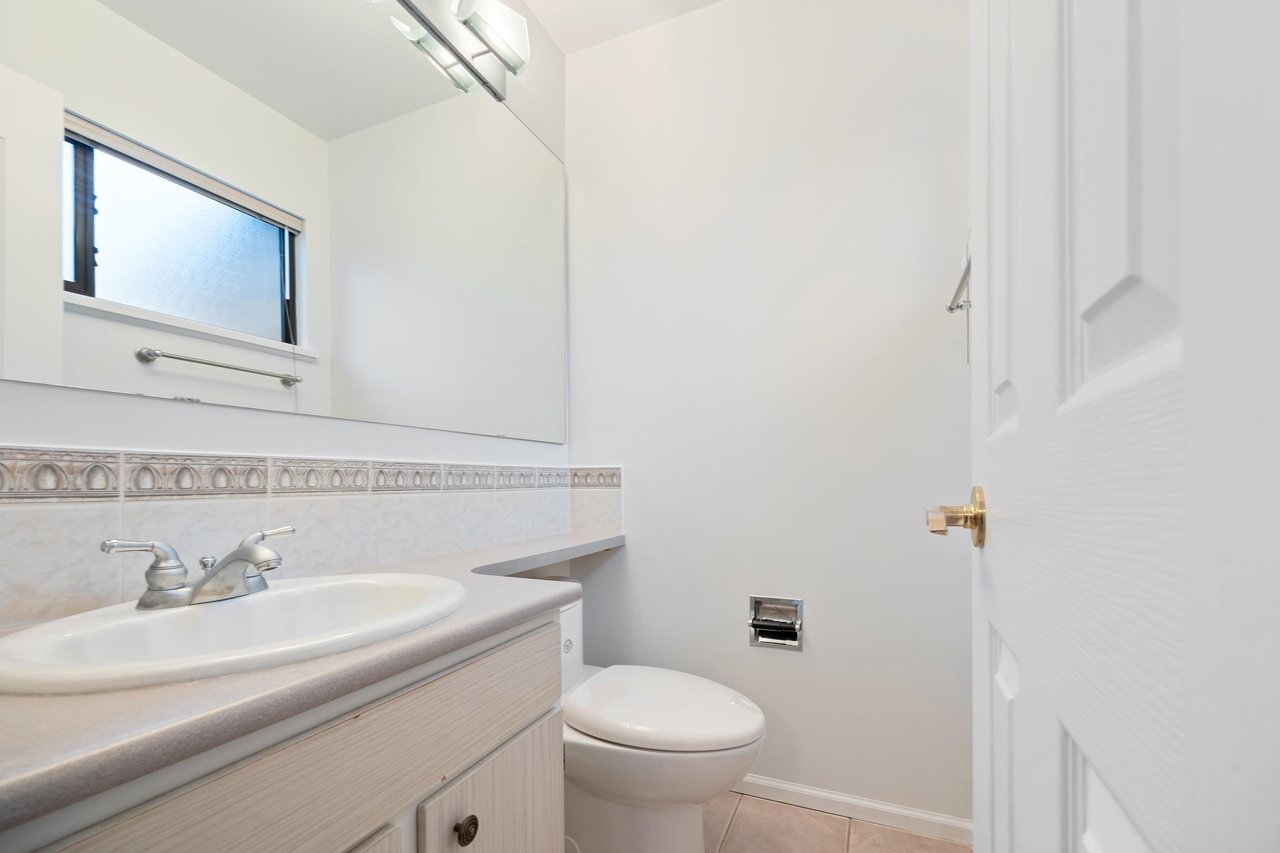 4681 Fernglen Pl
