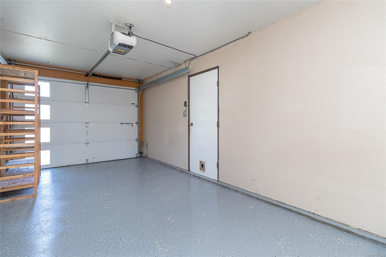 4354 Okano Pl
