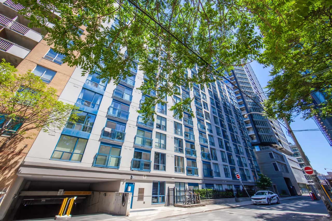 75 Dalhousie St #403