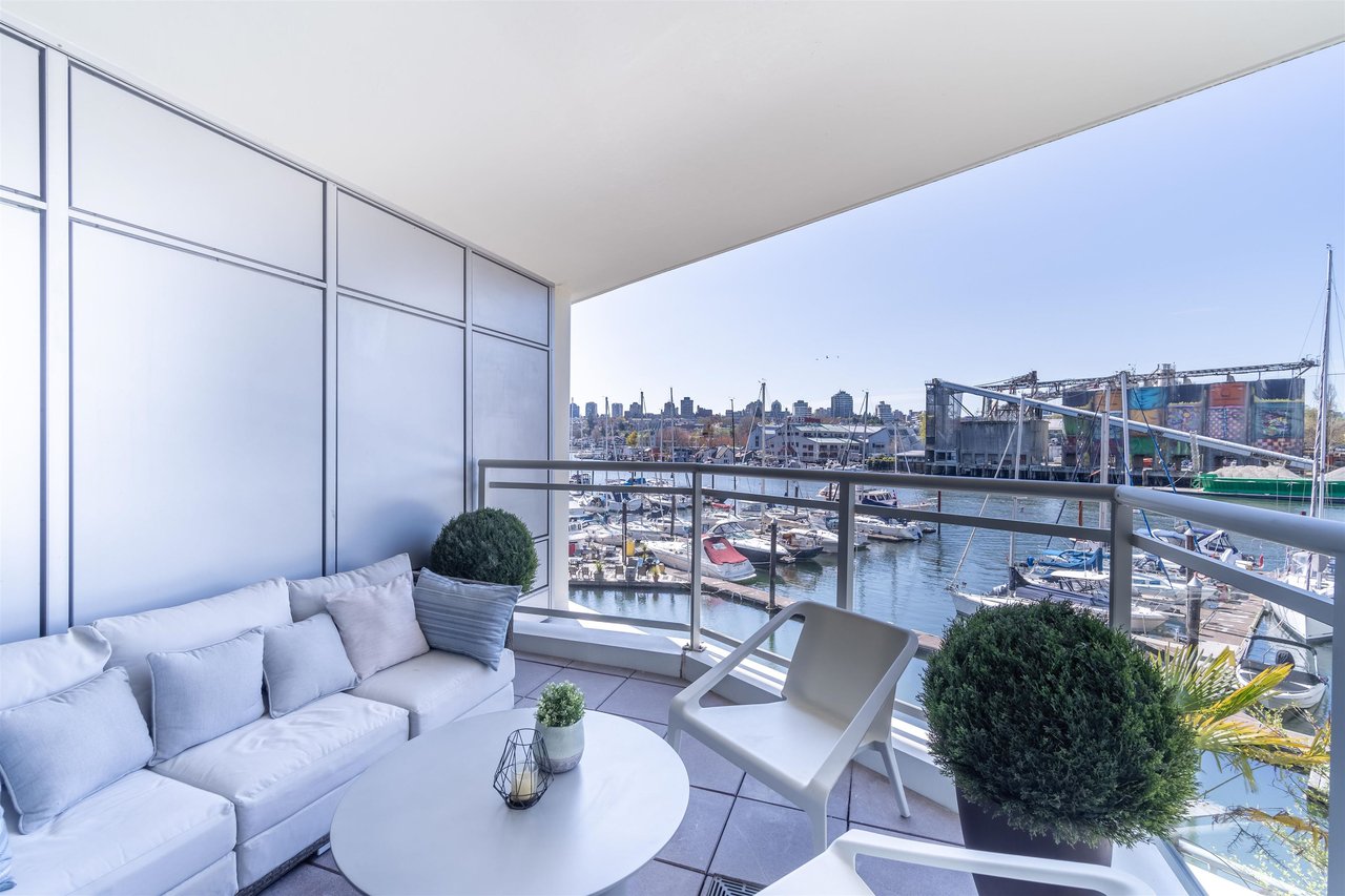 203-628 Kinghorne Mews, Vancouver