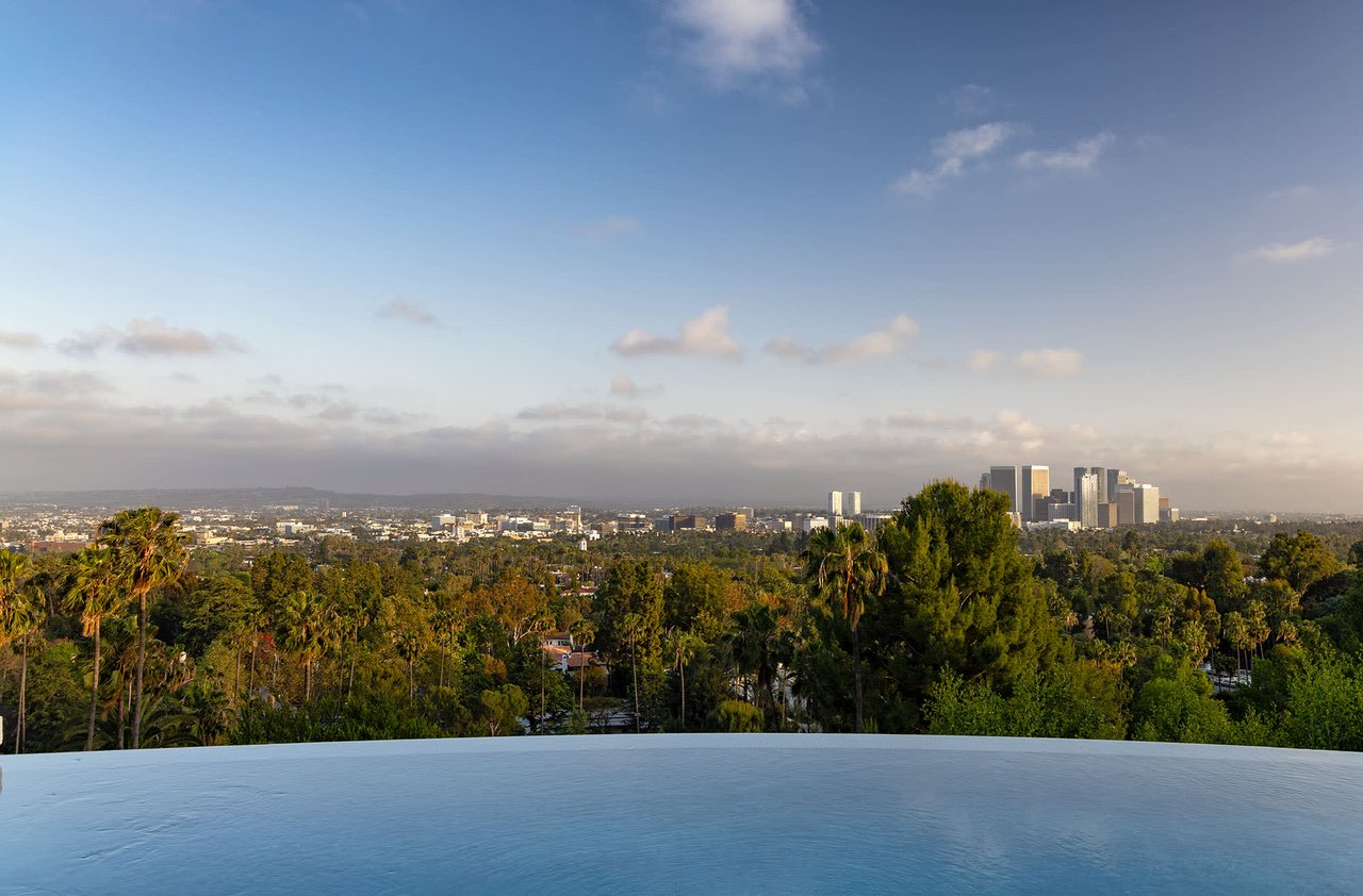 1118 Calle Vista Dr, Beverly Hills