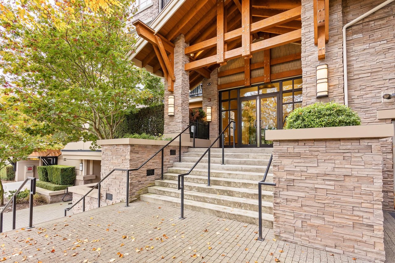 128-5655 210a St