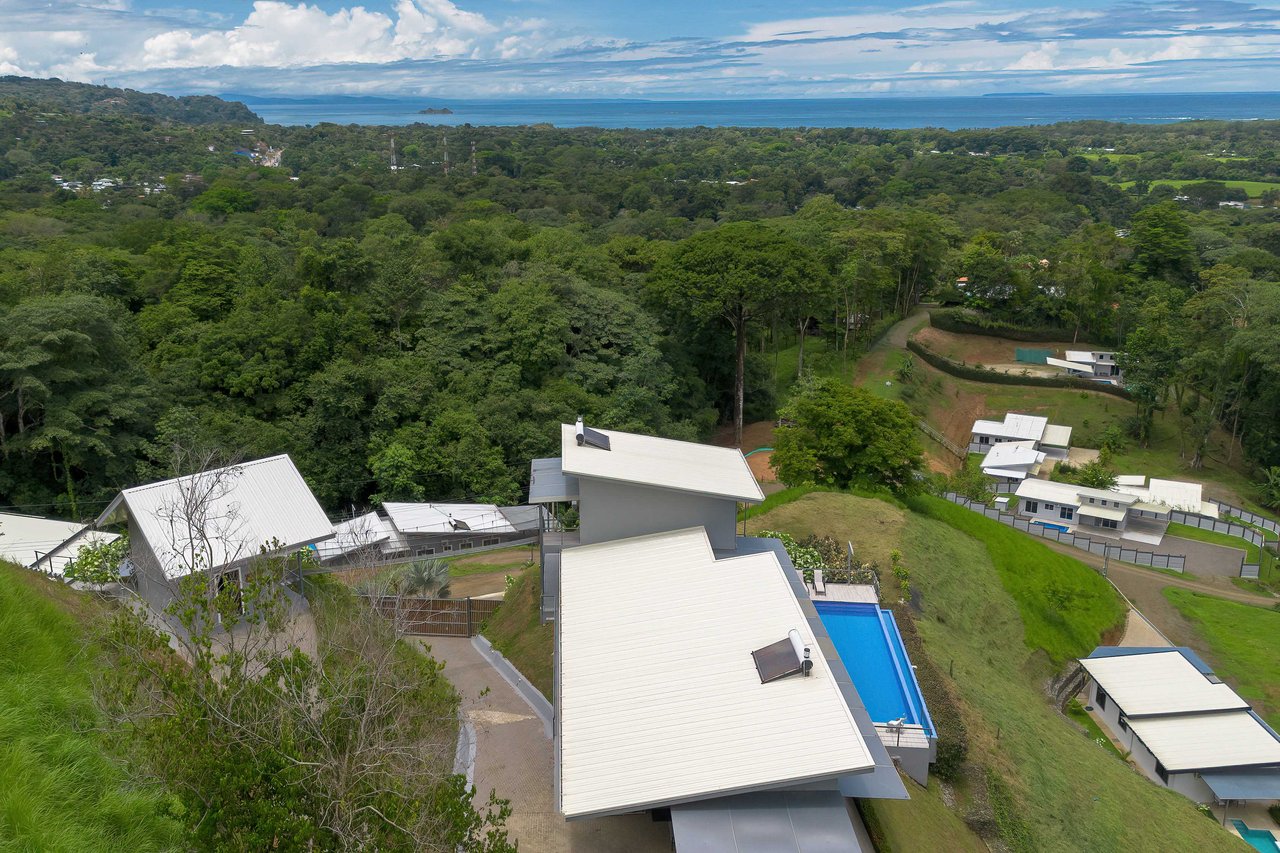 Cloud Nine. Ocean View Estate in Uvita