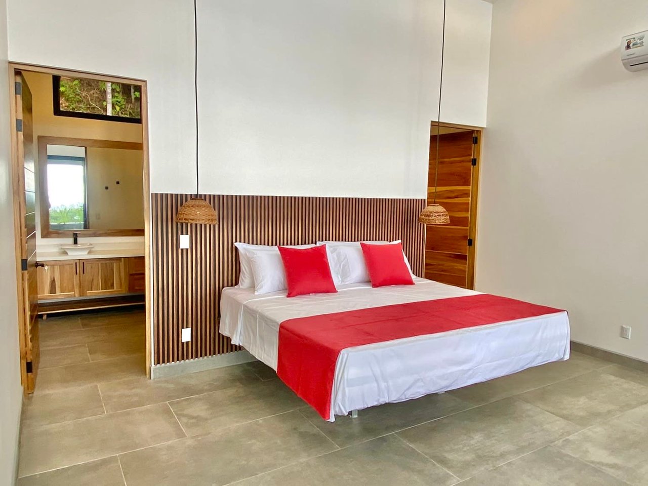 Villa Portasol – The Rainforest Edge