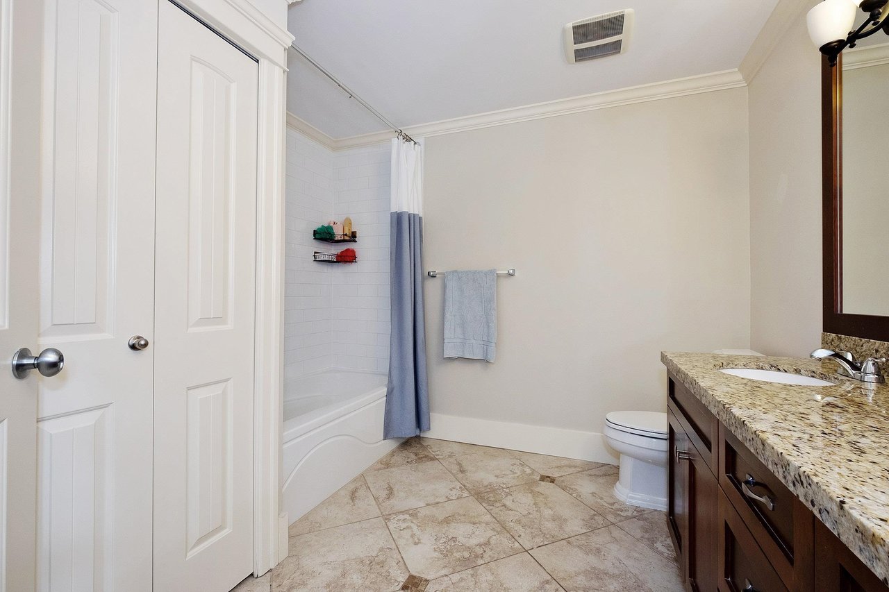 2222 W 13th Ave