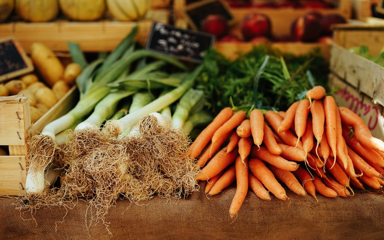 Best Farmers Markets in Los Angeles 2023