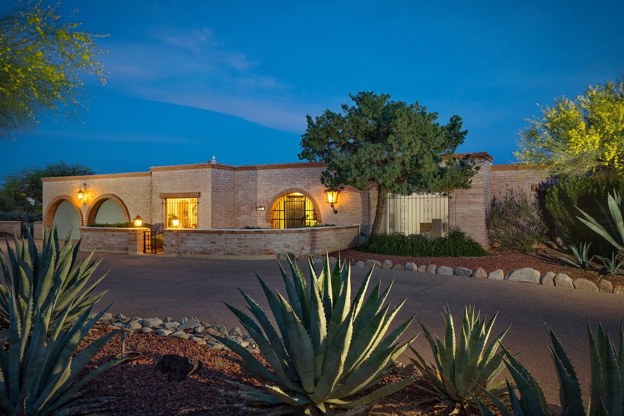 Highly Sought After Skyline Bel-Air Community