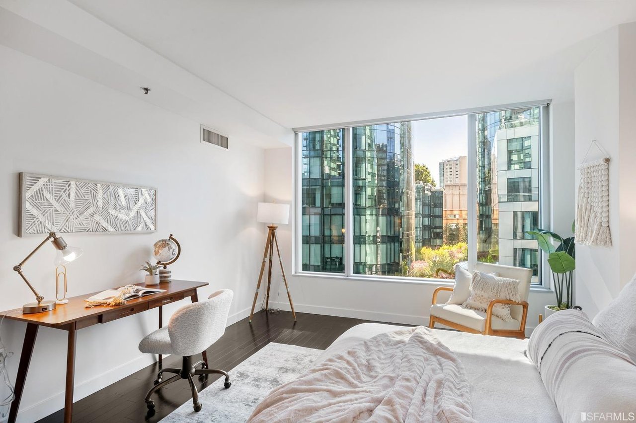 338 Spear St, #20c