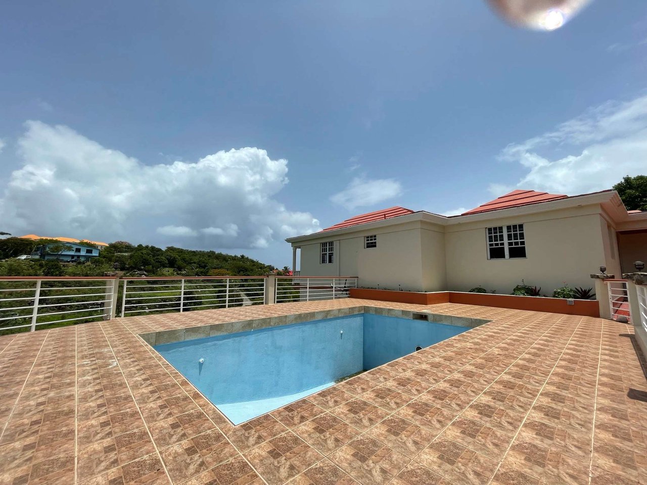 584 Little Bay 4 Bedroom Home
