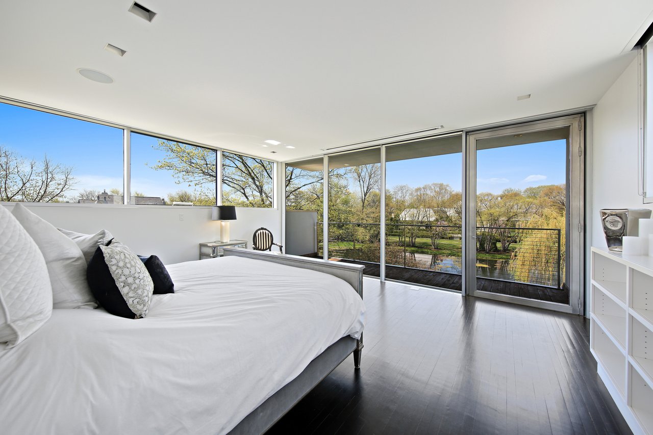 For Those Seeking An Extraordinary Lifestyle